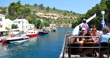 Paxos Hafeneinfahrt